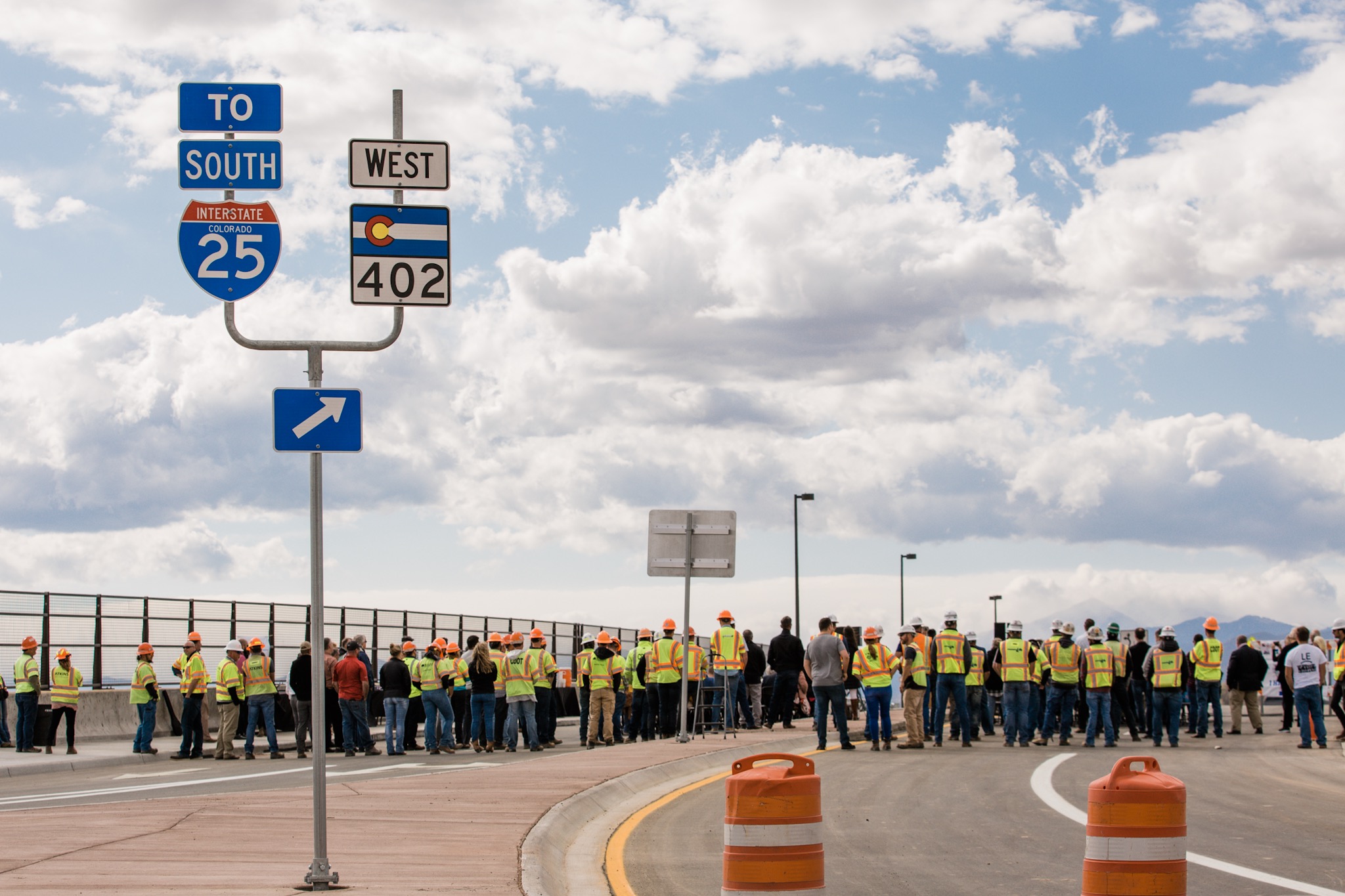 I-25 Segments 7 & 8 - I-25 Sign Road View with Construction Crew detail image