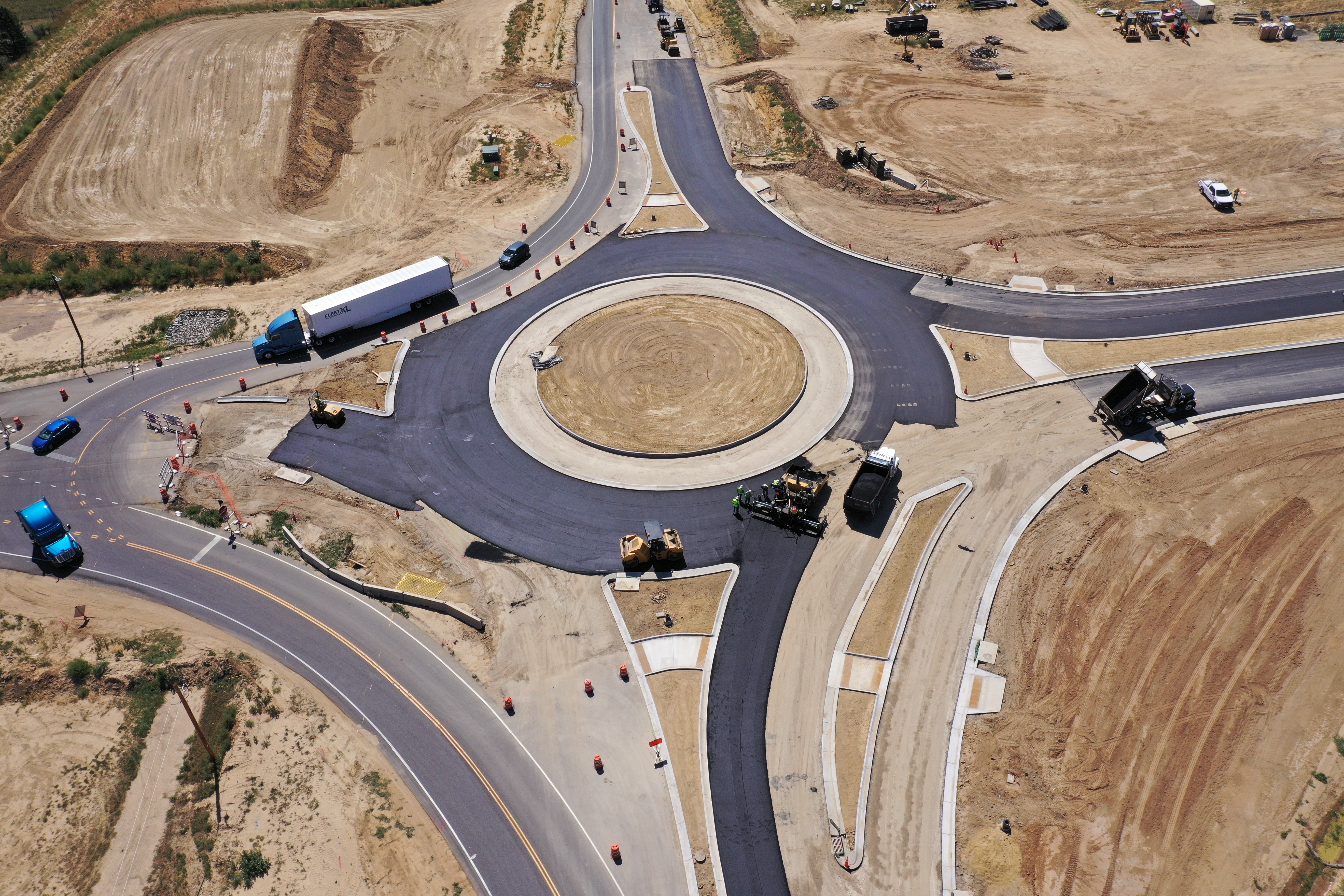 I-25 Segments 7 & 8 - Roundabout Ariel View detail image