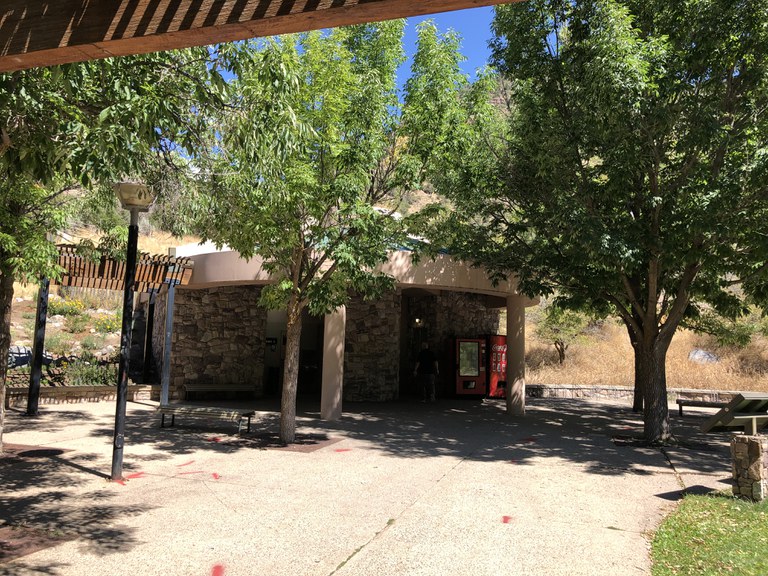No Name rest area front view with vending machines on the right side of the entrance