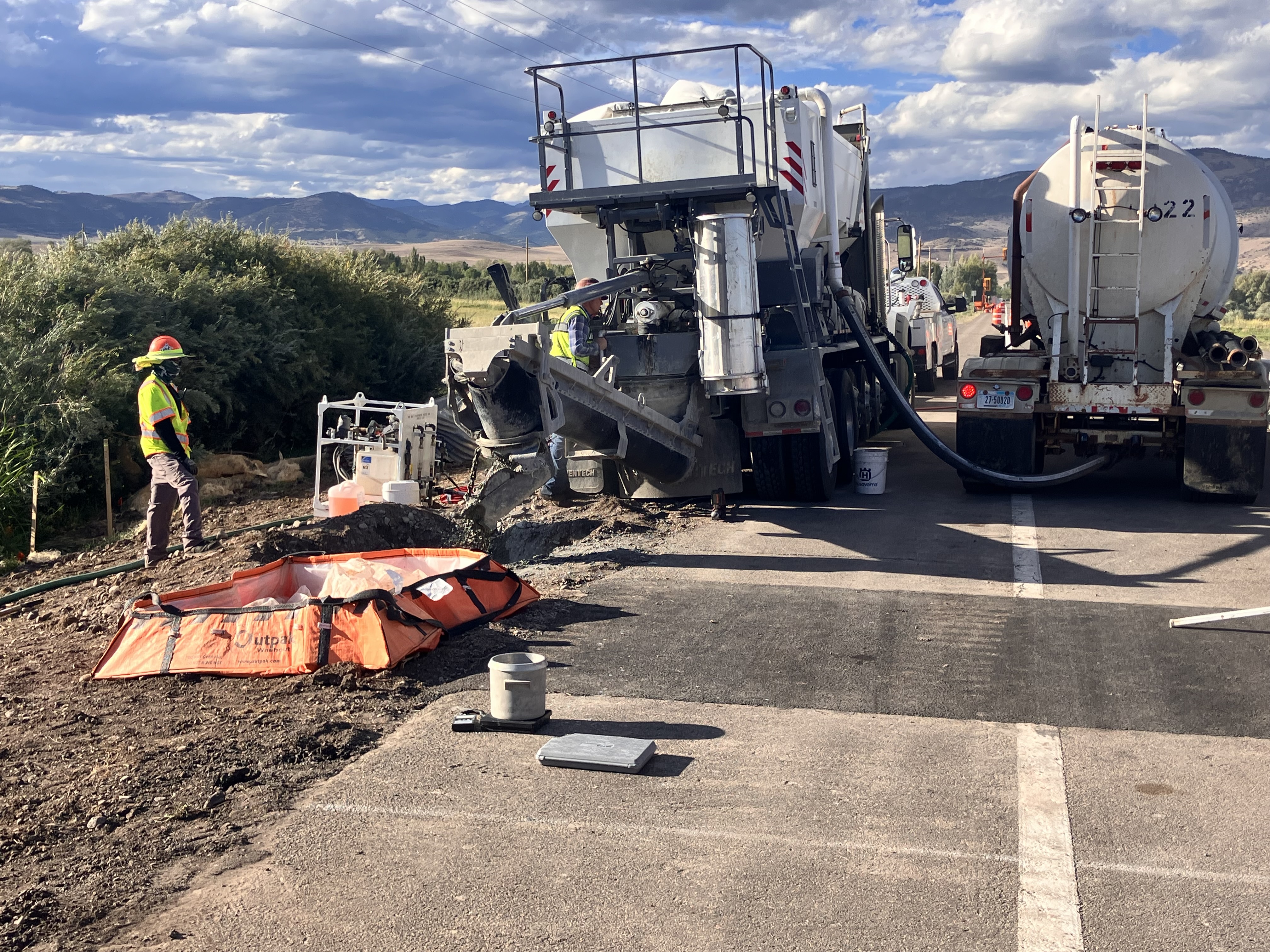 Southwestern Colorado Culvert Repairs - plugging an abandoned culvert  on US 285 at Mile Point 85.5.jpeg detail image