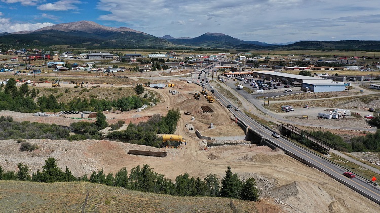 Wide view US 285 bridge cantilever wall Basis Partners Alan van der Woerd.jpg resized.jpg detail image