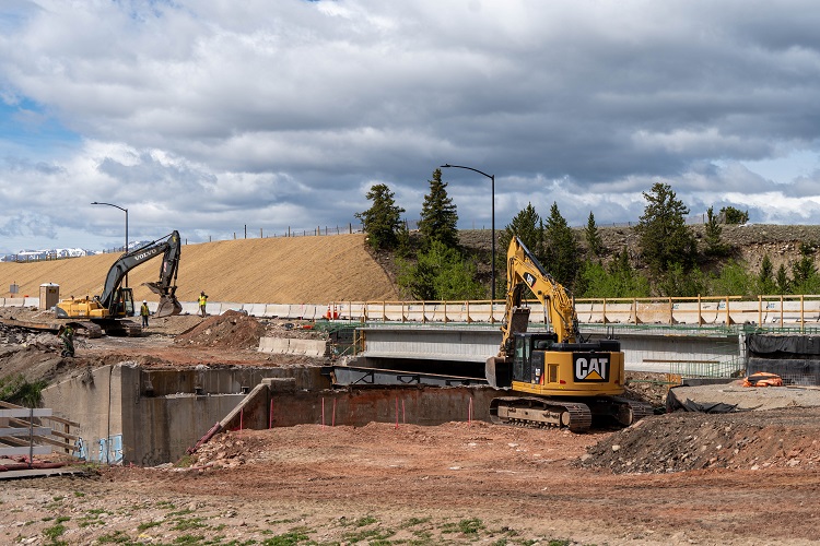 US 285 CO 9 Intersection Improvements and Bridge Replacement Close Up View Old Bridge Removal Fairplay Bailey Photo Gonzalez.jpg detail image