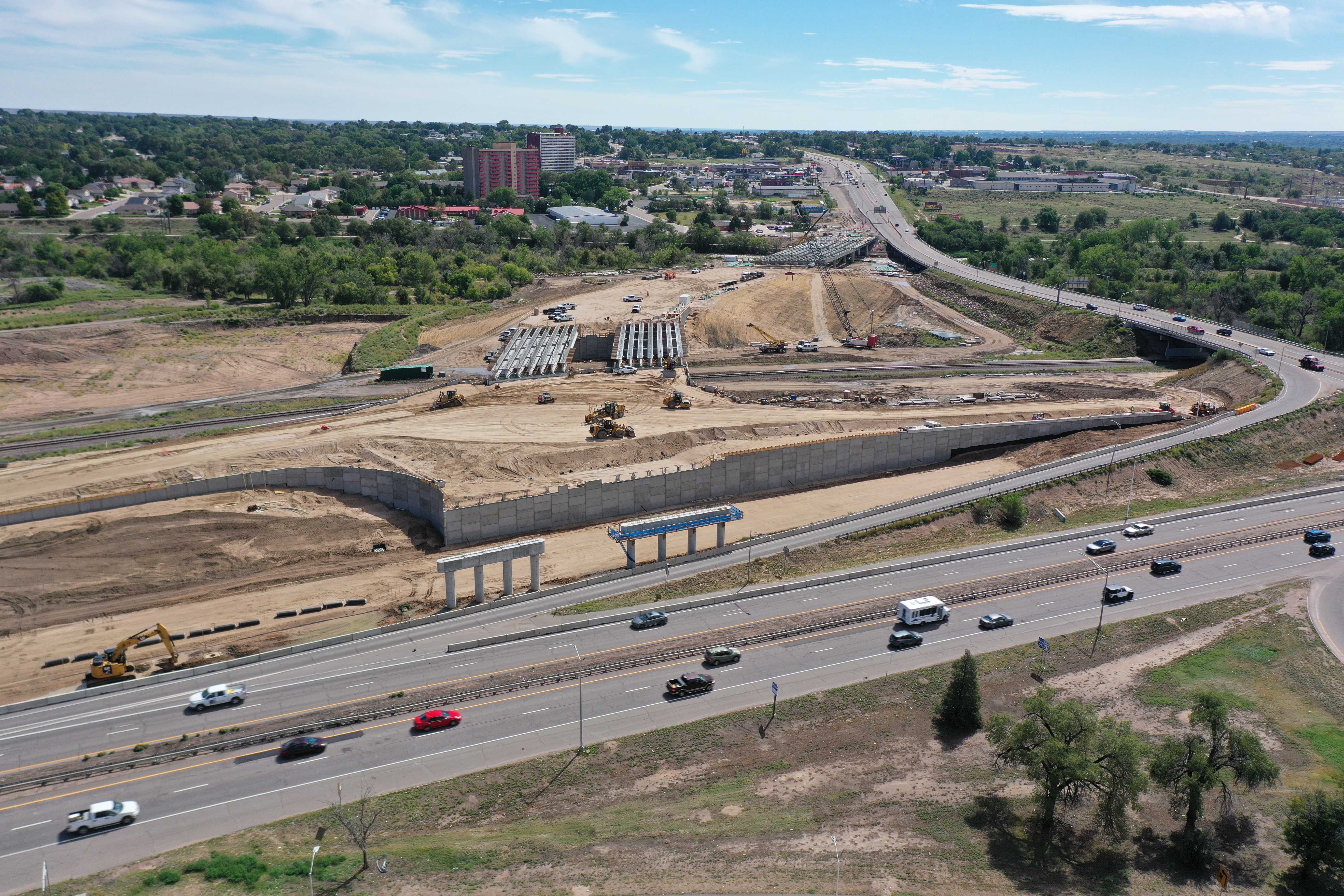 I-25 and US 50B Interchange project aerial of construction on the Fountain Creek and UPRR bridges.JPG detail image
