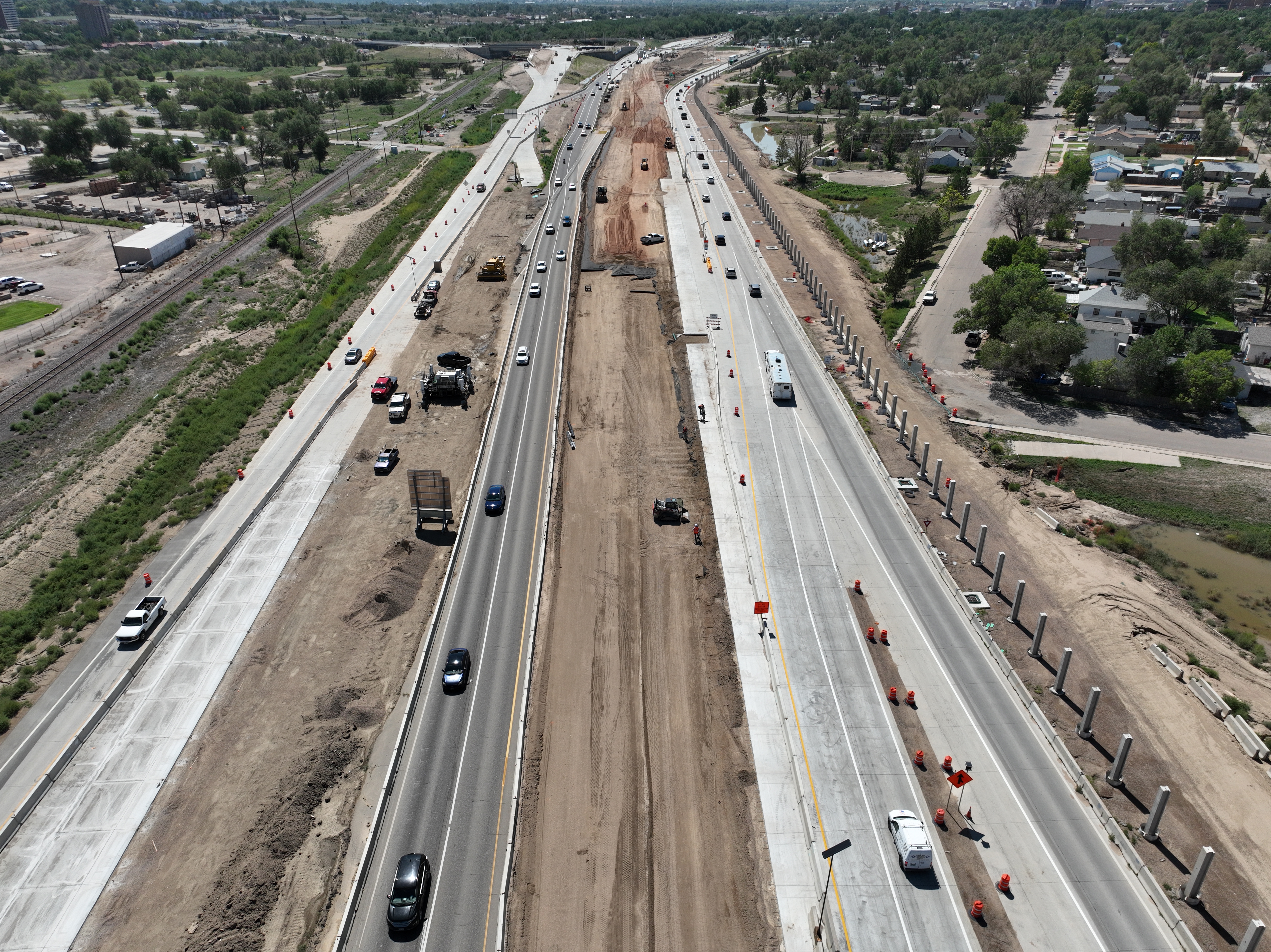 I-25/US 50B Interchange - Looking South at I-25 and Noise Wall Construction.JPG detail image