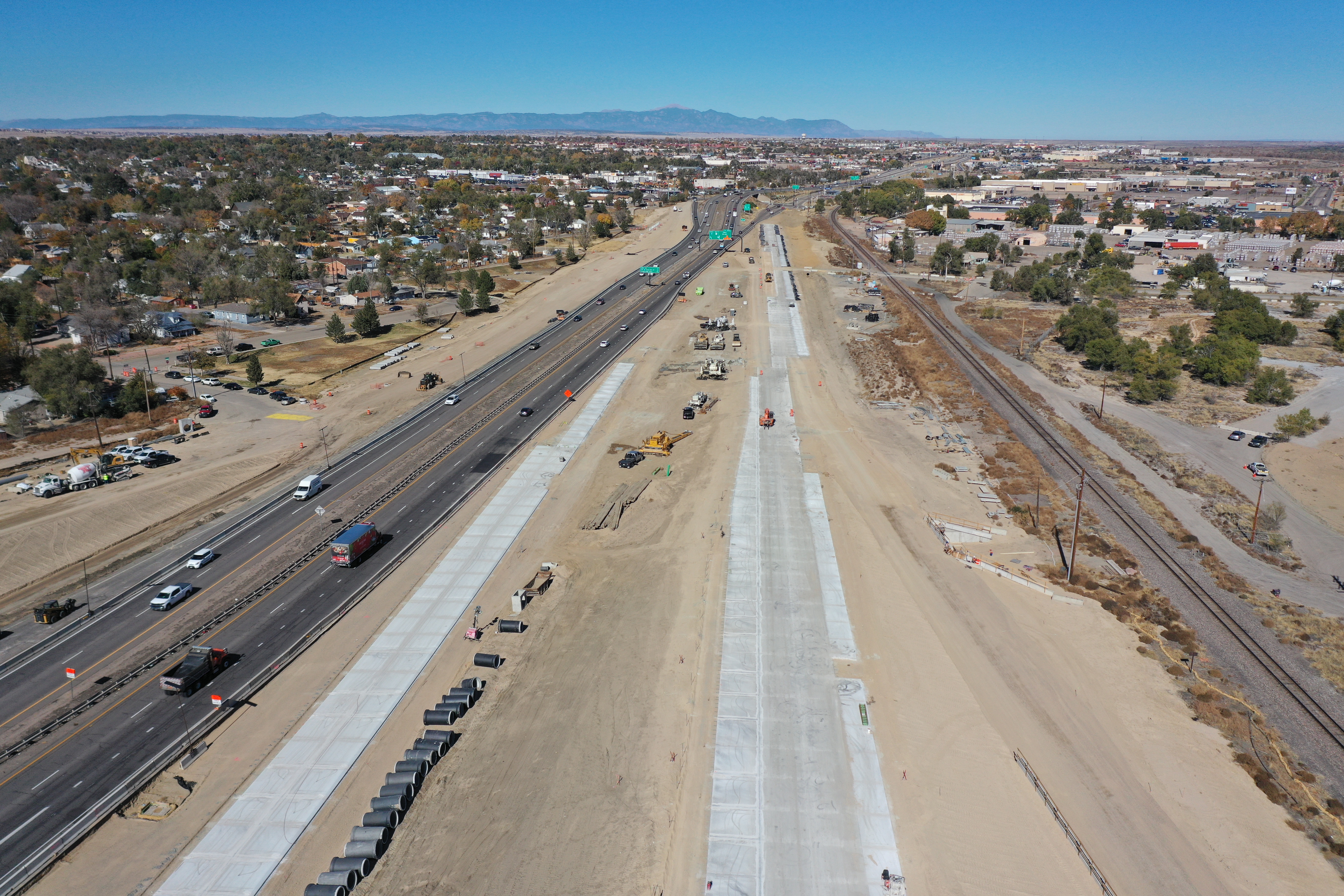 I-25 and US 50B Interchange aerial view of road construction for future NB I-25 connector road.jpg detail image