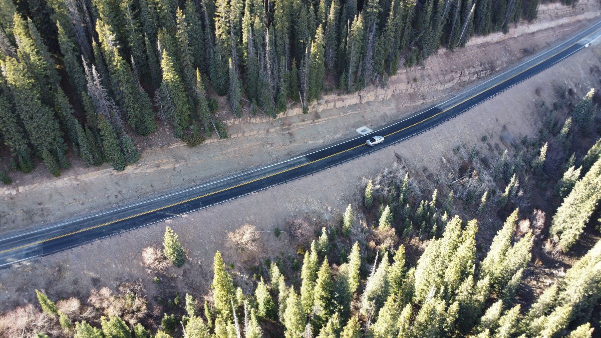 Completed anchored mesh site (MP 57.4) between the Coal Bank Wall site and the Deer Creek Rockfall site.jpg detail image