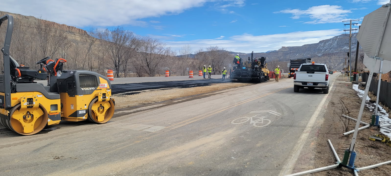 US 6 Palisade Intersection Improvements Eastbound US detour paving.jpg detail image