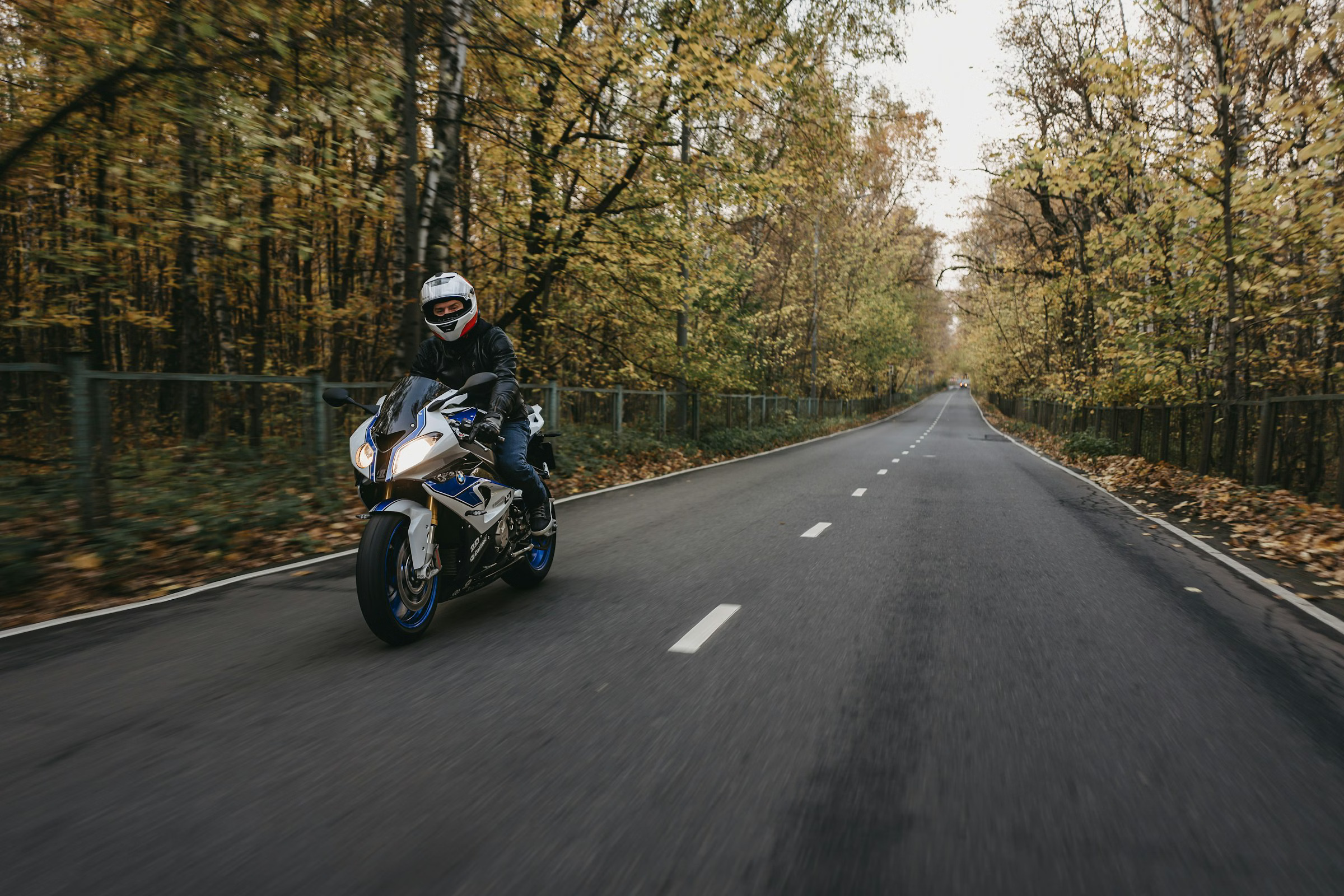Motorcycle crash liability detail image