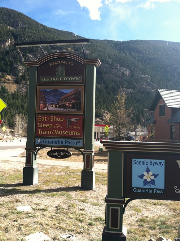 Guanella Pass Welcome Center Nov 2013 detail image