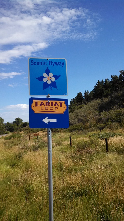 New Lariat Loop Signs 2013 detail image